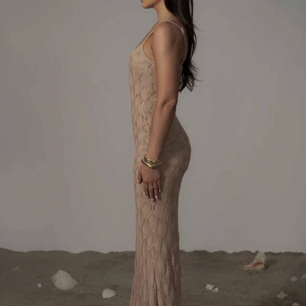 Elegant Tan  Dress - Picture 6 of 13